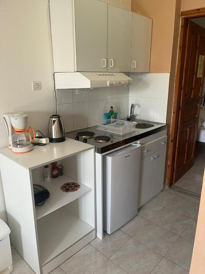 Panorama Thea Apartment Сими Екстериор снимка