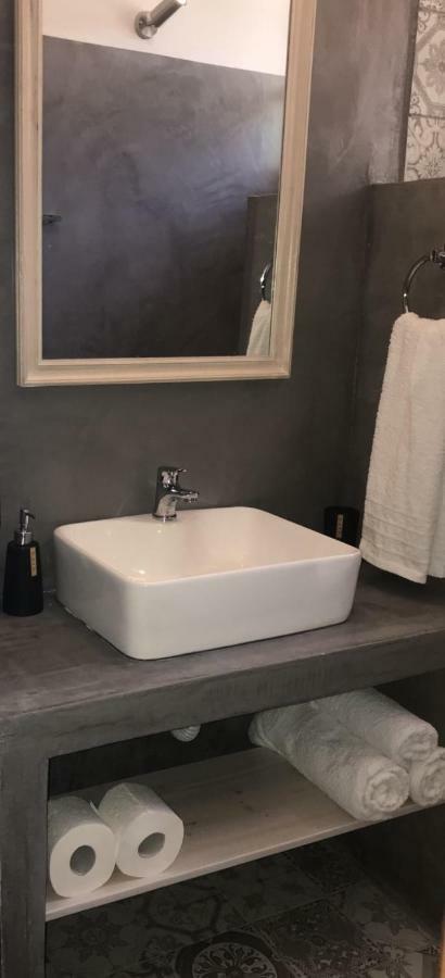 Panorama Thea Apartment Сими Екстериор снимка